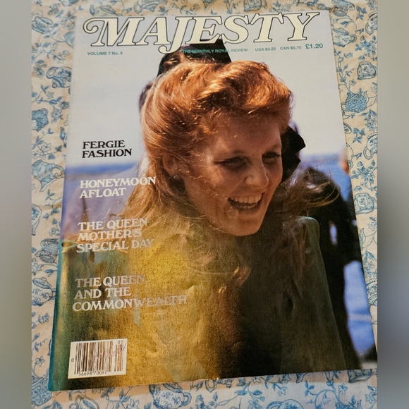 Fergie and Andrew Magazines - Picture 5 of 7